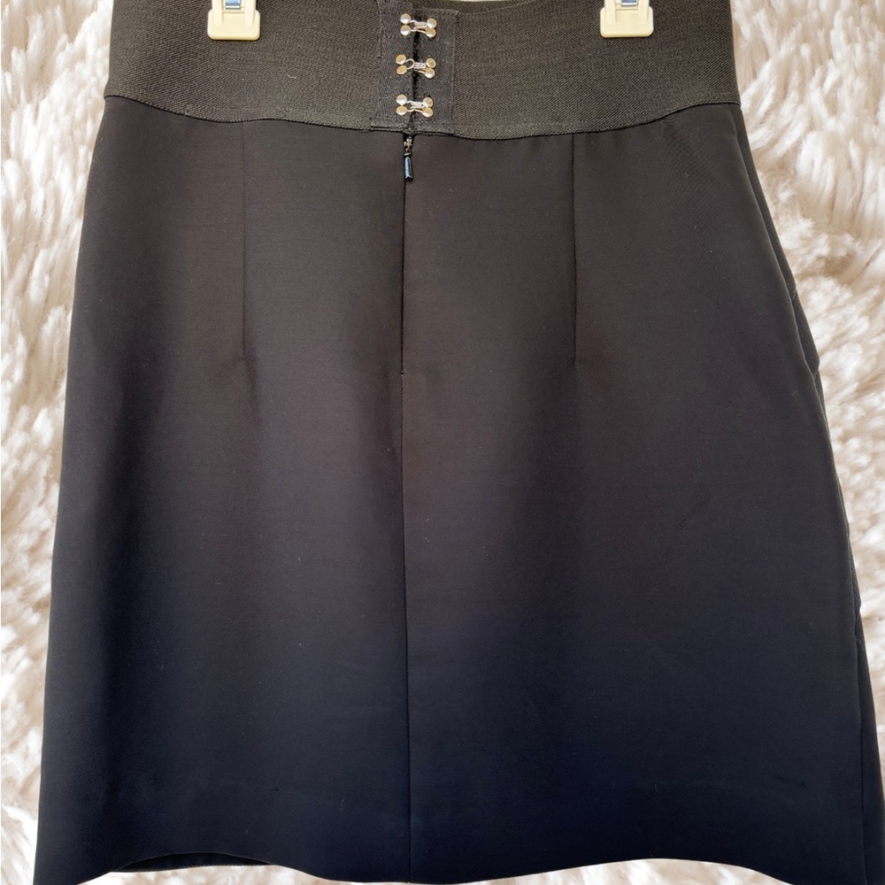 Black Halo Black Mini Skirt - Picture 3 of 8